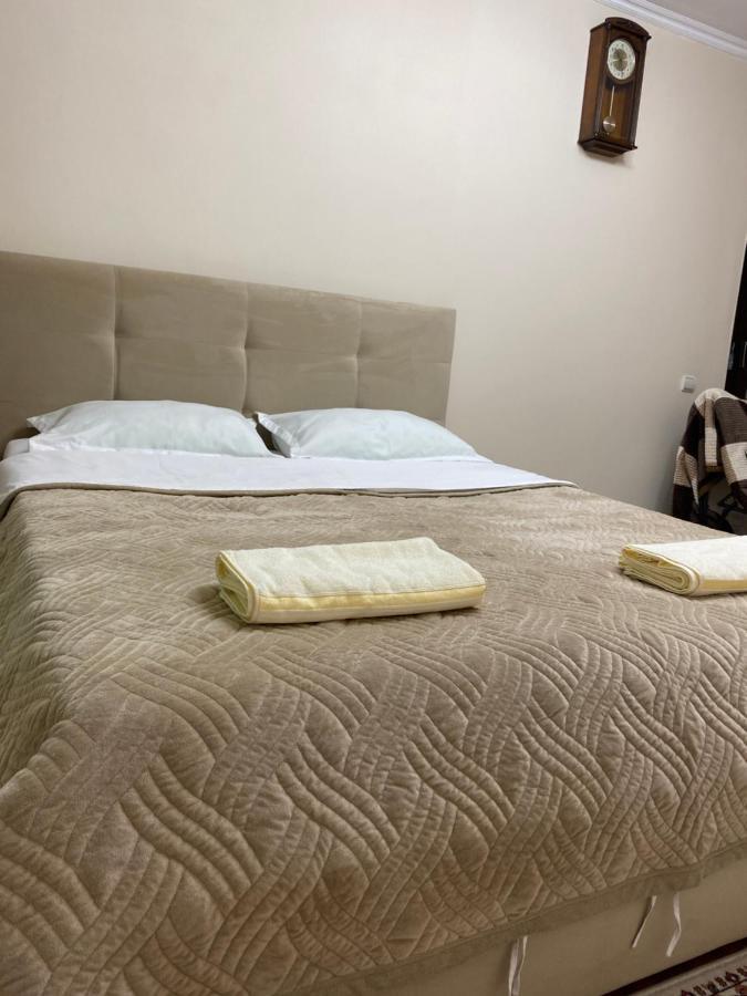 Flat Daire Almatı Dış mekan fotoğraf